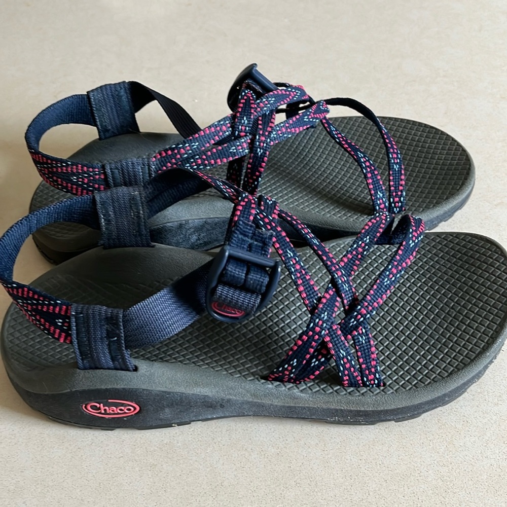 Chaco, Size 8